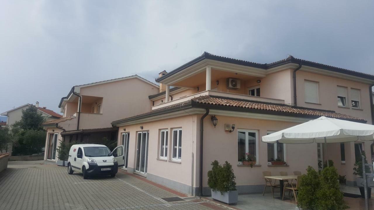 Apartment Dora Rijeka Exteriér fotografie